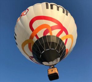 Gaisa baloni virs Balviem