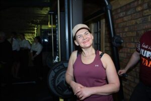 Paula Freimane atklāj fitnesa zāli Rekovā