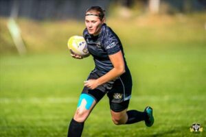 Palīdzēsim Ditai atsākt staigāt un sportot