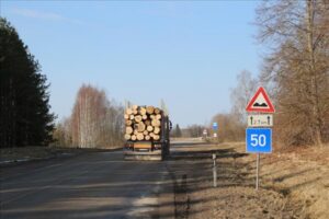 Vai no Balviem līdz Stompakiem būs jauns asfalts?