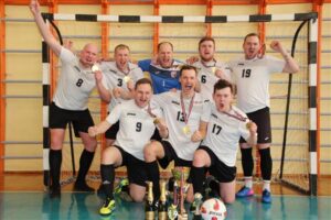 Vīrišķību apliecina futbola laukumā