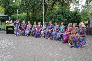 Ar mēģinājumiem aizstās koncertus un balles