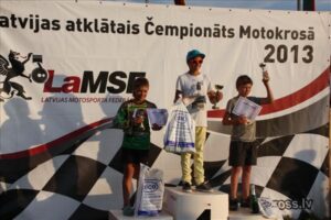 Trasē dodas gandrīz trīs simti sportistu