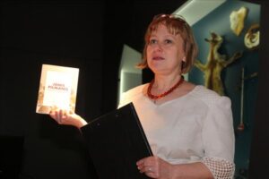 “Starp Tālavu un Pietālavu”