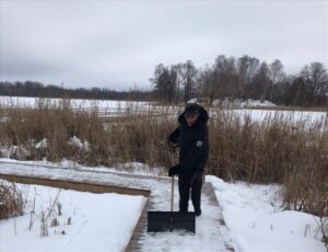 Būtiski samazināts “simtlatnieku” skaits