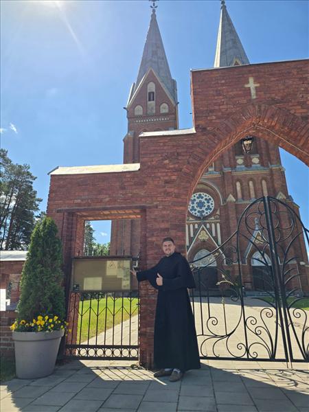 Taps kopīgs logs