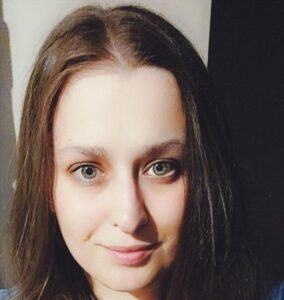 Aicina lasīt, apmeklēt izstādes un darbnīcas